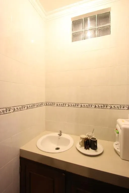Bali Roomie Seminyak